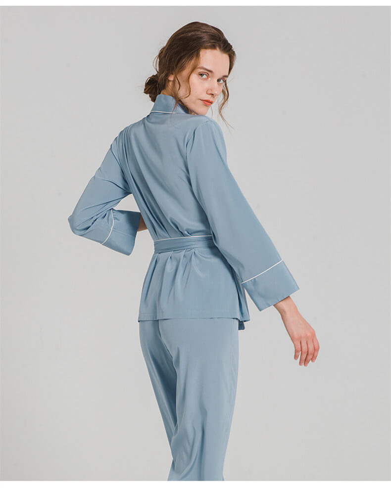 Pyjama classique en 100% soie - Charme de Lune
