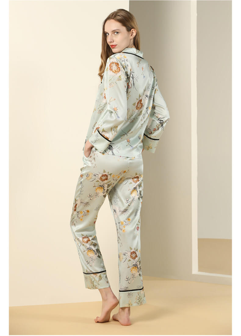 Pyjama femme pyjama en soie avec imprimé fleuri et manches longues pyjama élégant pour femme avec patte de boutonnage