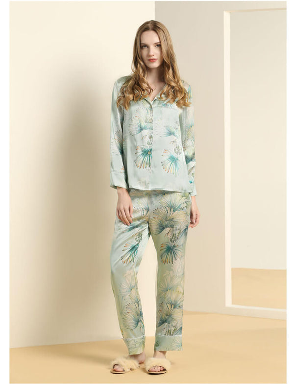 Pyjama 100%soie femme pyjama en soie avec imprimé palmier et manches longues pyjama élégant pour femme avec patte de boutonnage