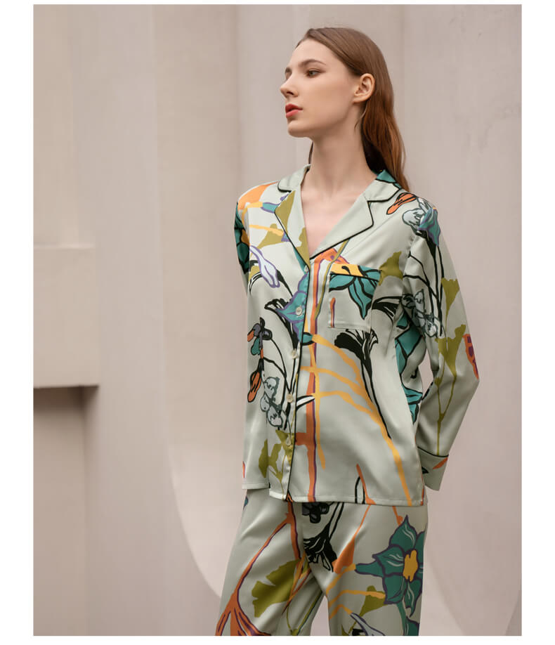19MM 100% soie pyjama avec grande patte boutonnée à imprimé floral