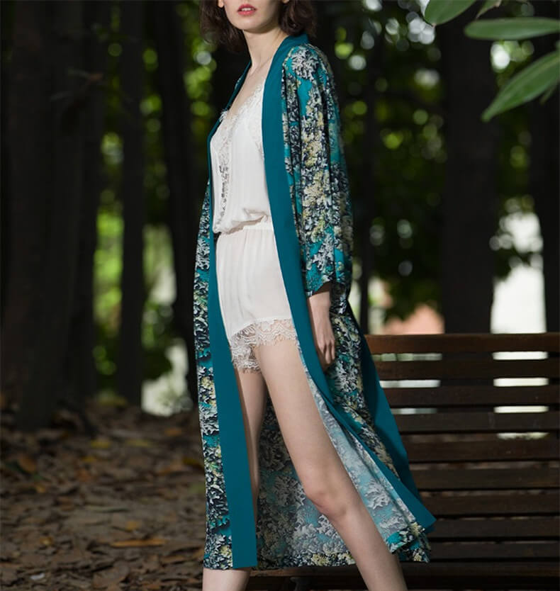 Robe de chambre en soie avec imprimé algues pour femme kimono en soie avec ceinture et manches 3/4